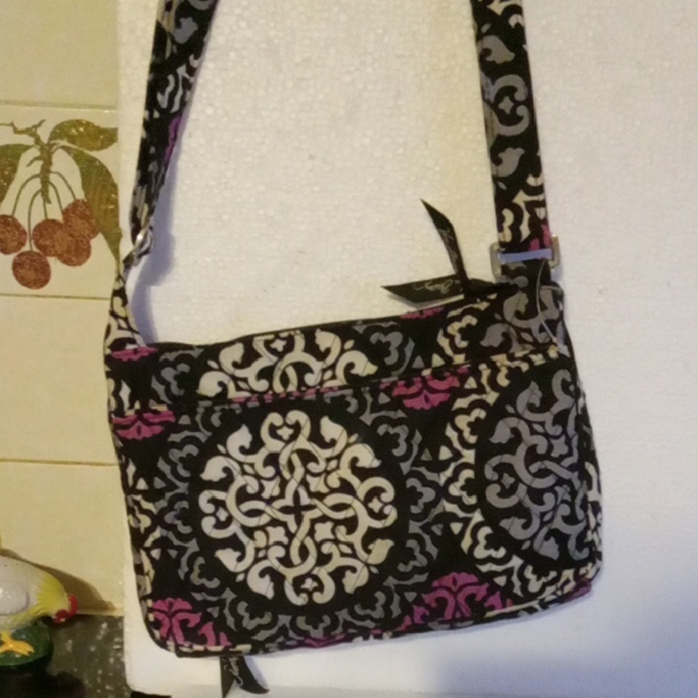 Vera Bradley Shoulder Bag No Rips Just Needs A Little Cleaning